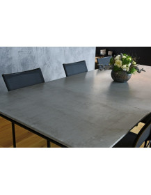 Tavolo LUCCA in calcestruzzo alleggerito