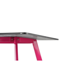 Tavolo LORIKEET in calcestruzzo e acciaio