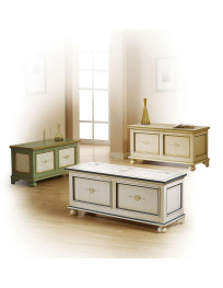 Cassapanca shabby decorata