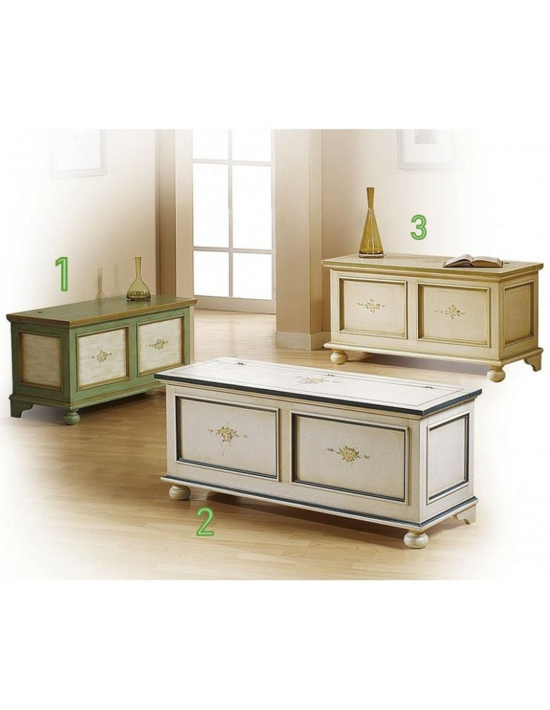 Cassapanca shabby decorata